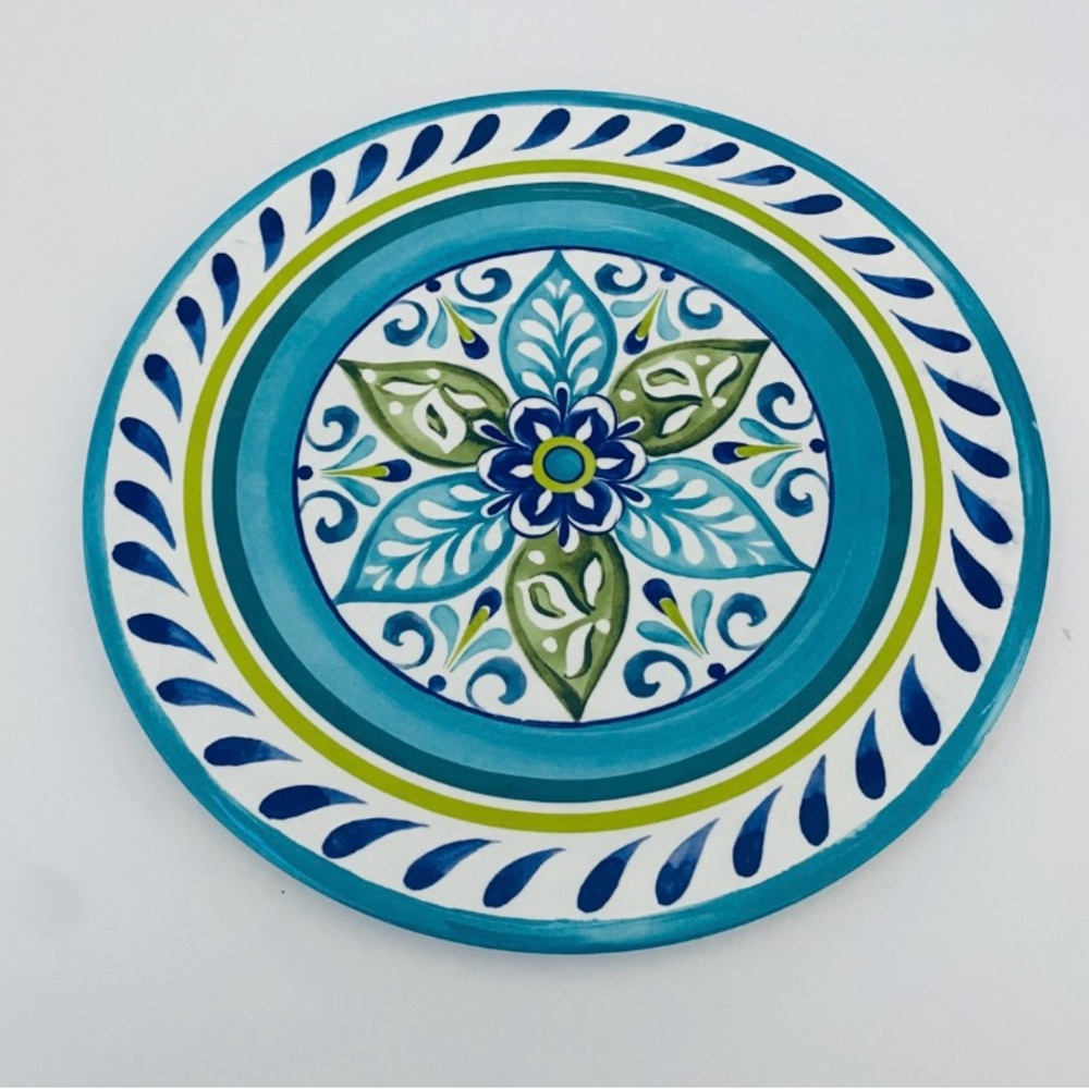 Nicole Miller Blue & Green Stylized Floral Pattern Melamine Dinner Plates Set/2